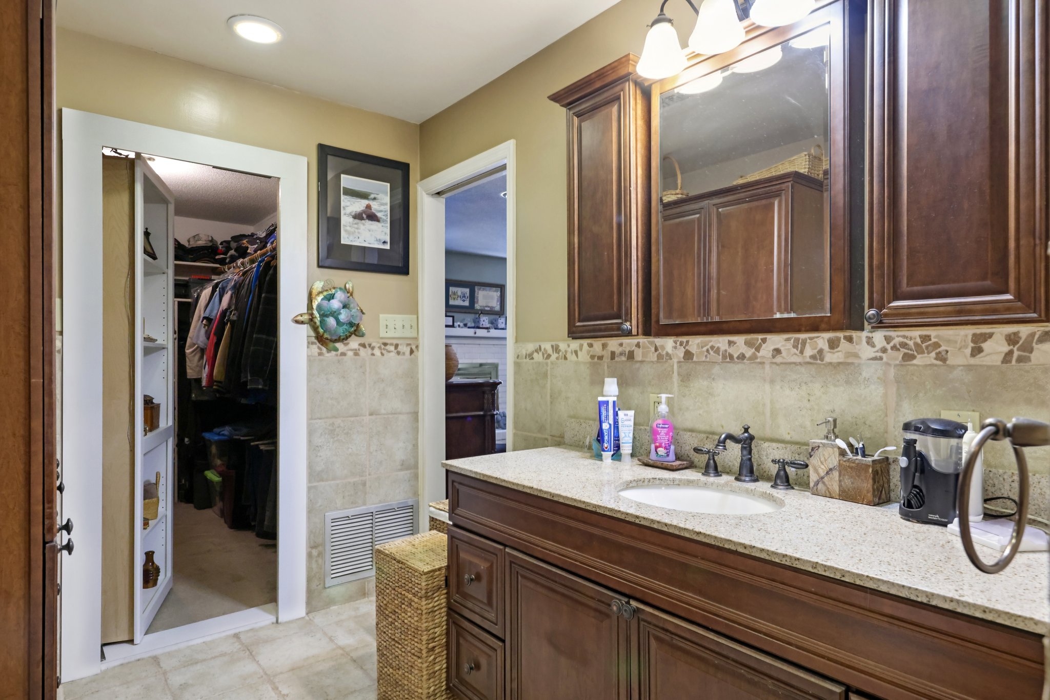 S 9th St-S1911-034.jpg