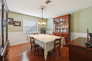 S 9th St-S1911-013.jpg