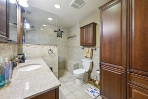 S 9th St-S1911-031.jpg