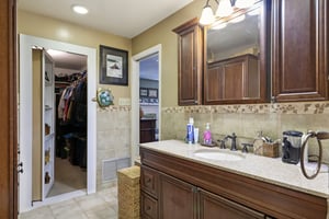 S 9th St-S1911-034.jpg