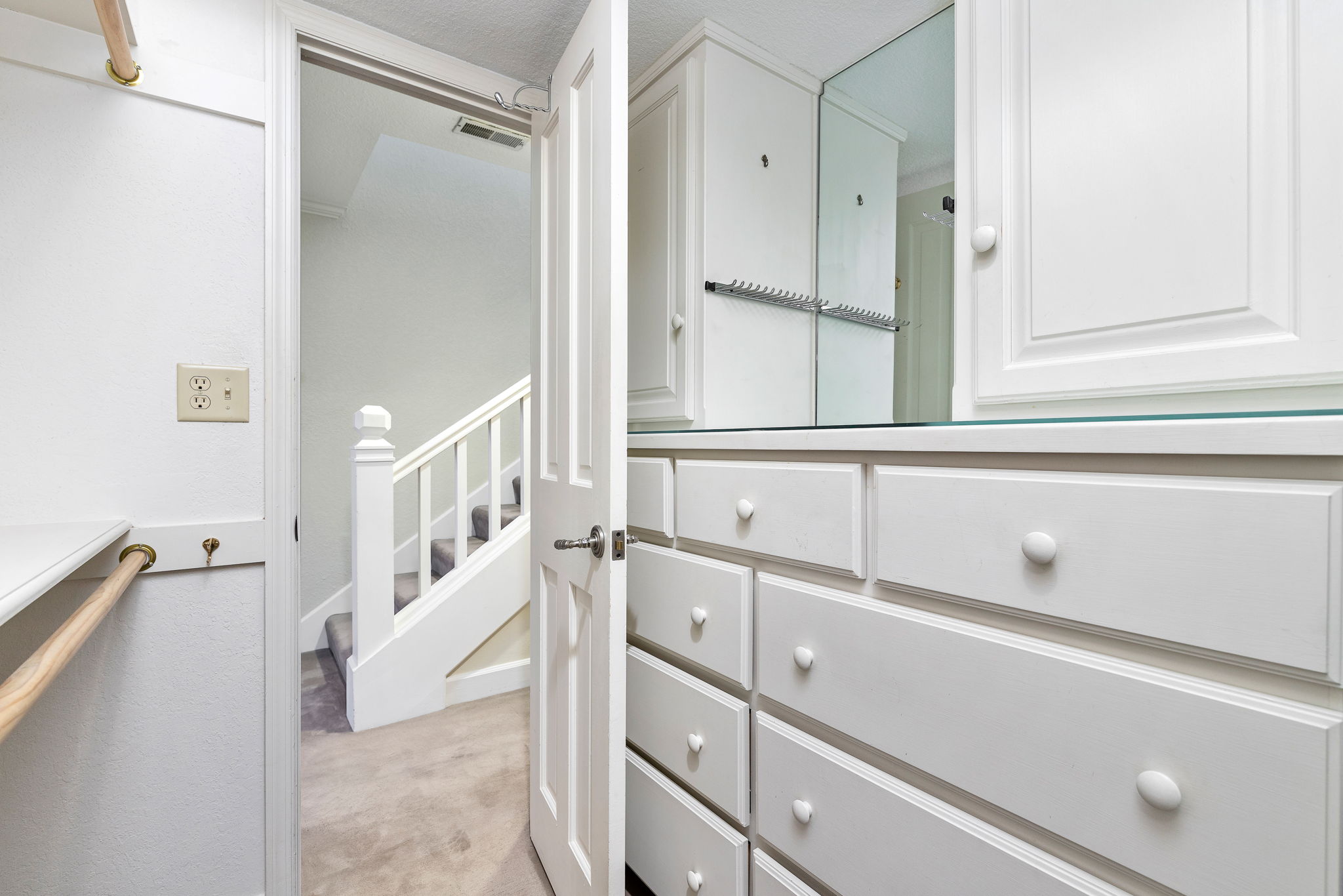 1107 W 47th St b, Kansas City, MO 64112, USA Photo 22