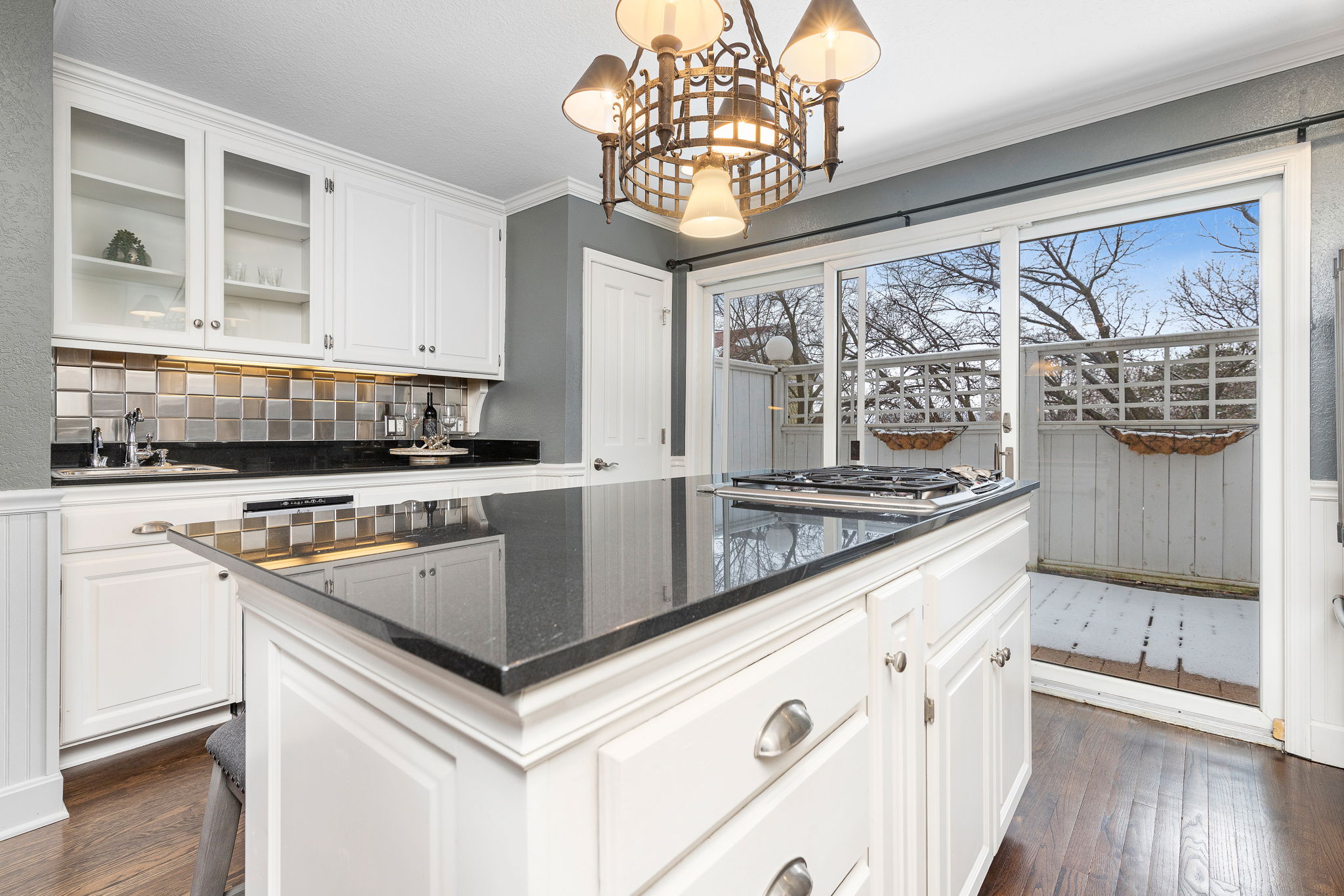 1107 W 47th St b, Kansas City, MO 64112, USA Photo 15