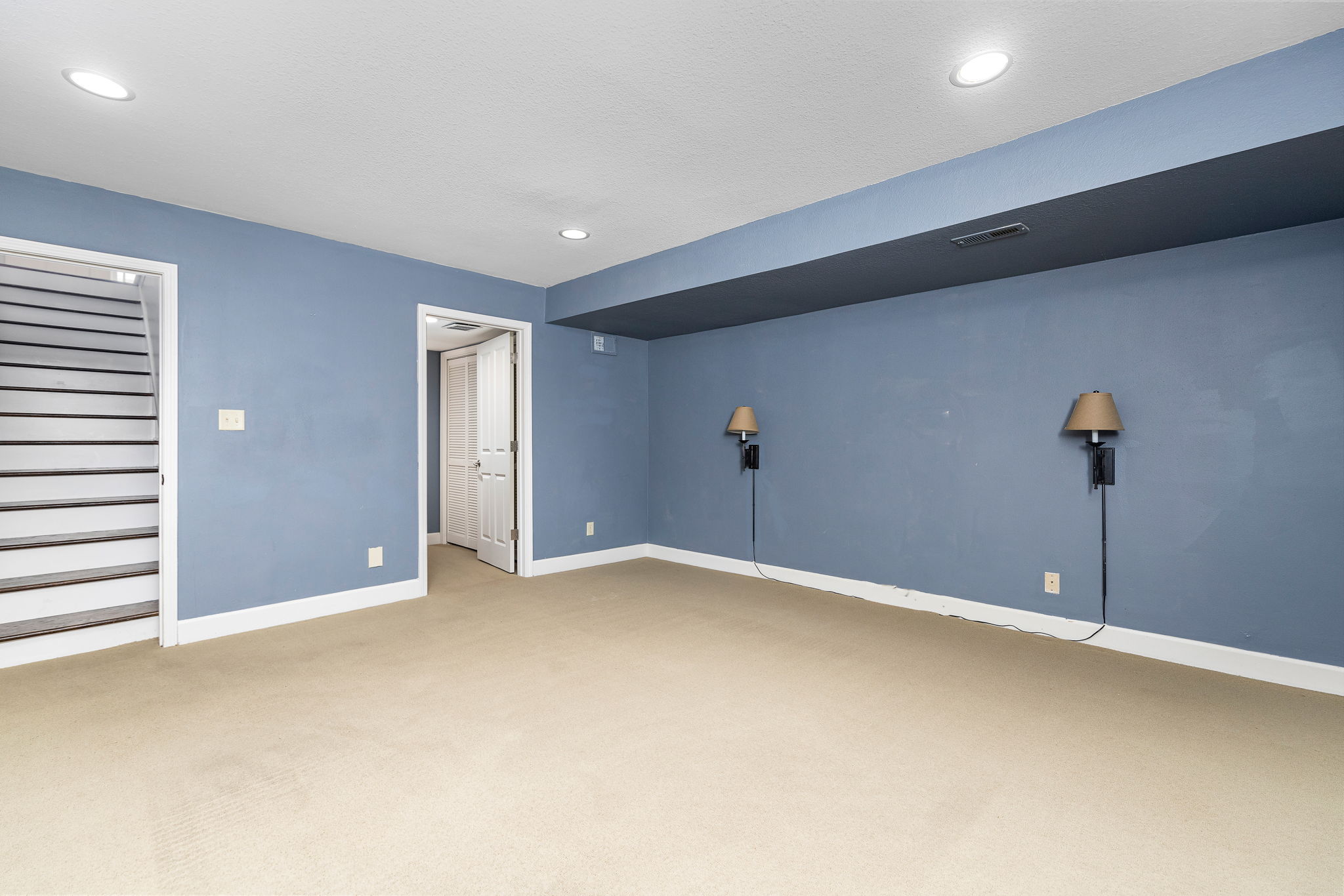 1107 W 47th St b, Kansas City, MO 64112, USA Photo 33