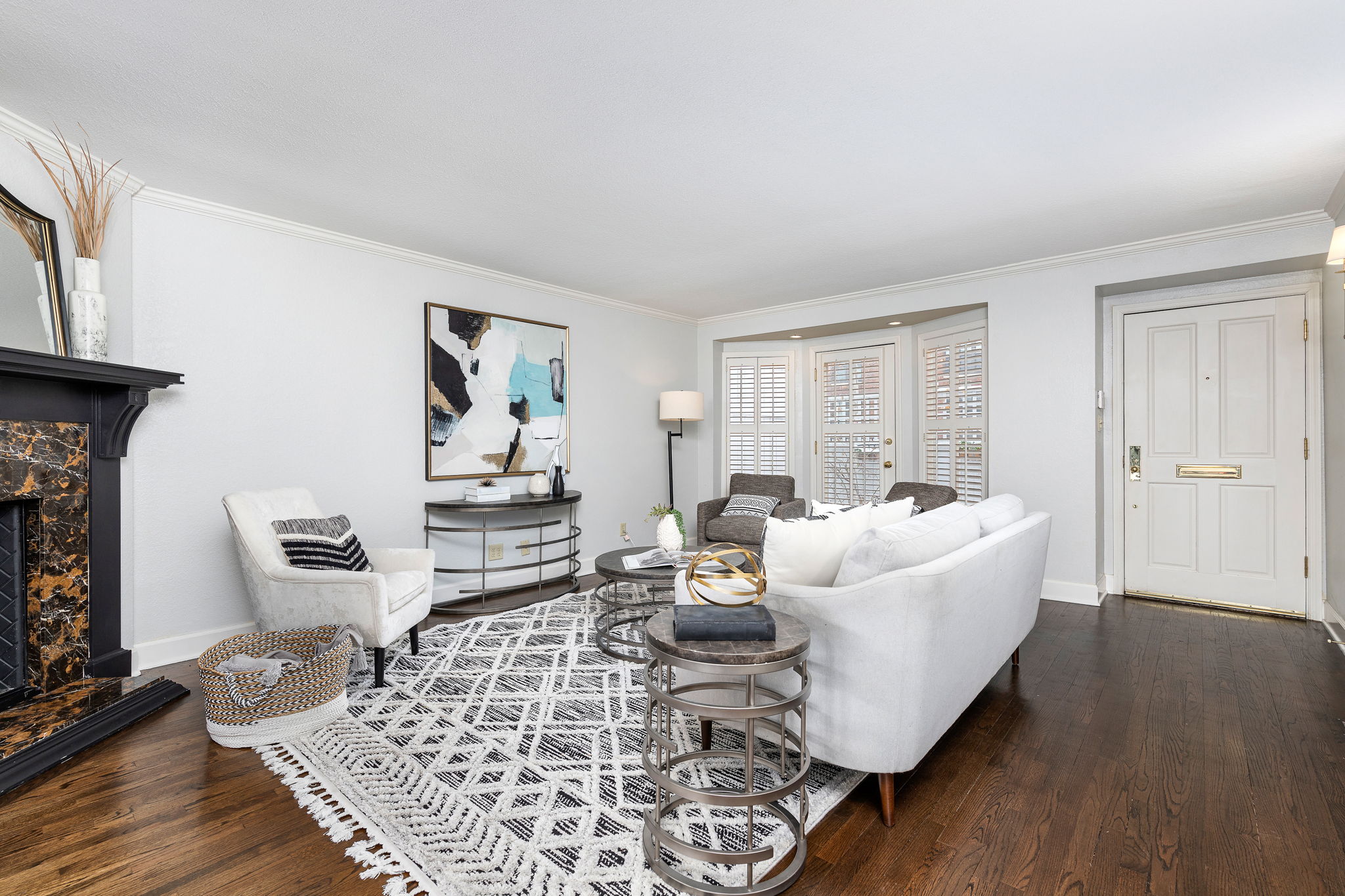 1107 W 47th St b, Kansas City, MO 64112, USA Photo 5