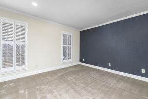 1107 W 47th St b, Kansas City, MO 64112, USA Photo 17