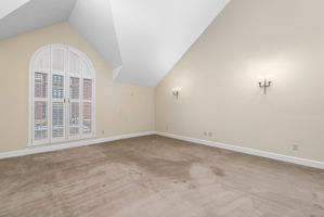 1107 W 47th St b, Kansas City, MO 64112, USA Photo 23