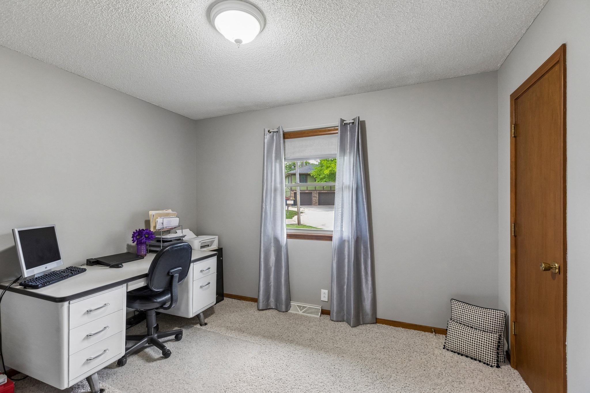 8726 - 1105 Williams St_017.jpg