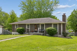 8726 - 1105 Williams St_003.jpg
