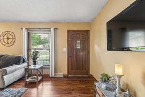 8726 - 1105 Williams St_006.jpg