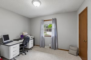 8726 - 1105 Williams St_017.jpg