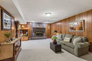 8726 - 1105 Williams St_025.jpg