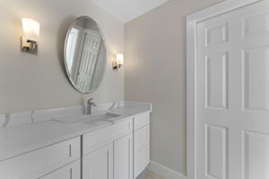Bathroom 1 - JMC02362