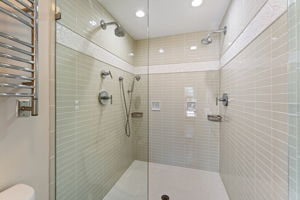Bathroom 3 - JMC02541