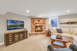 11050 Joy Ln, Minnetonka, MN 55305, USA Photo 39