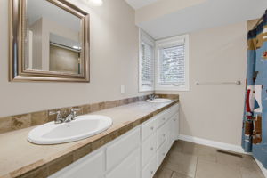 11050 Joy Ln, Minnetonka, MN 55305, USA Photo 28