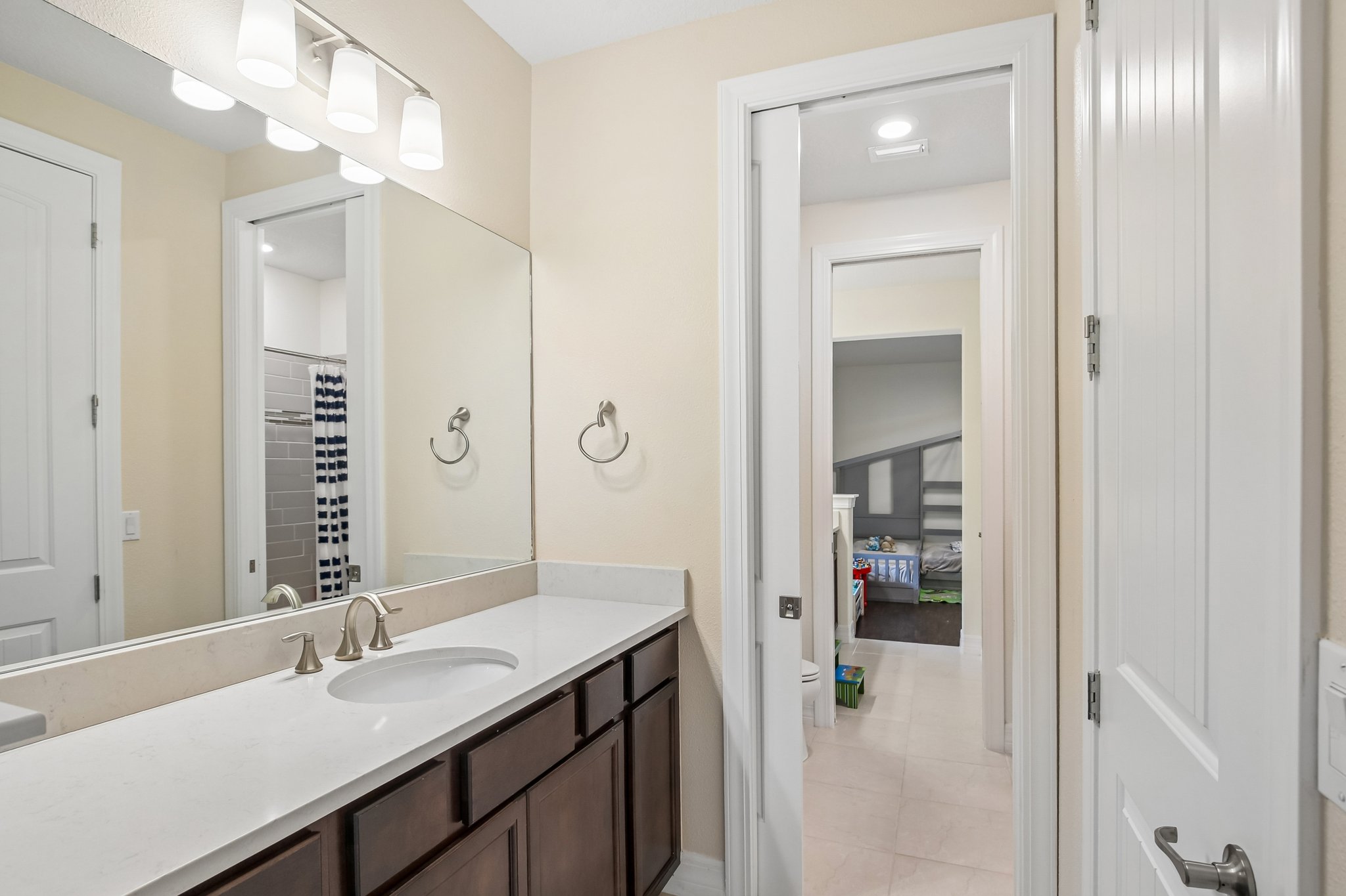 Sundrift Dr-S2104-030.jpg