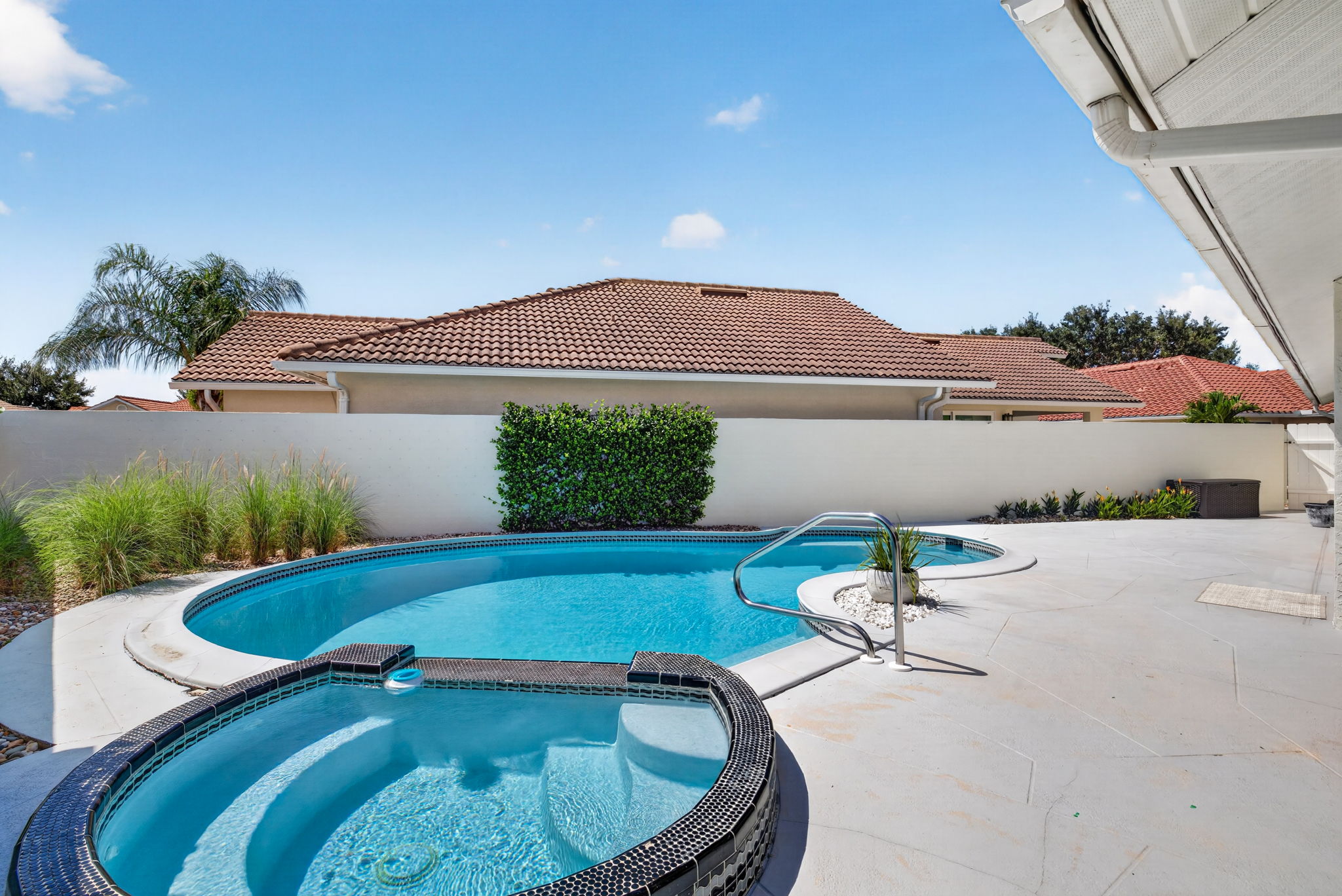 Pool 1 of 3