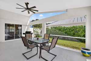 Lanai 1 of 2