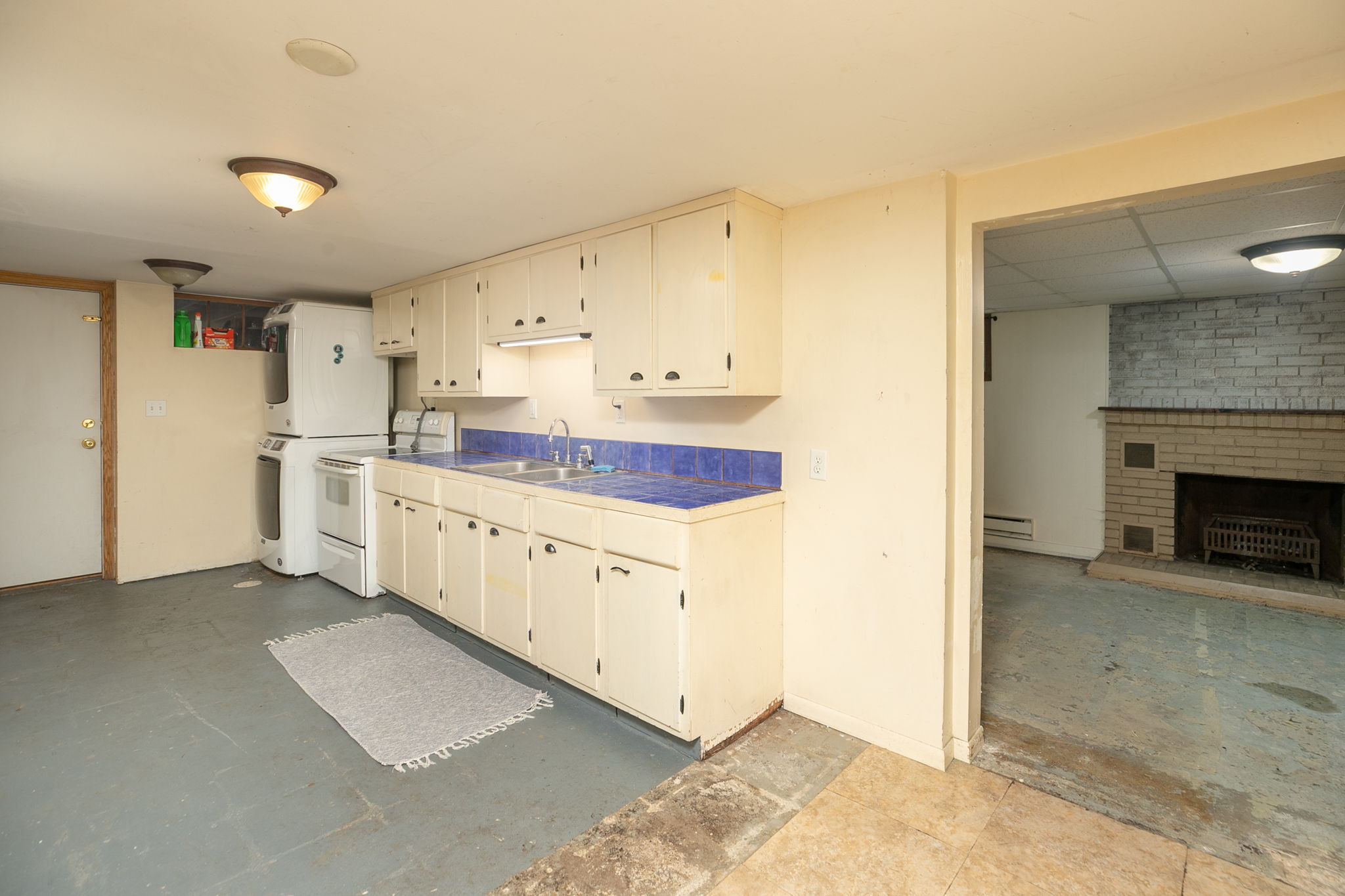 22-Kitchen