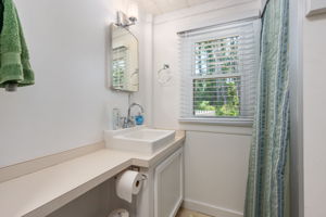 1106-Cardinal-St-Bonus-Full-Bath
