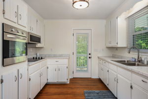 1106-Cardinal-St-Kitchen-V2