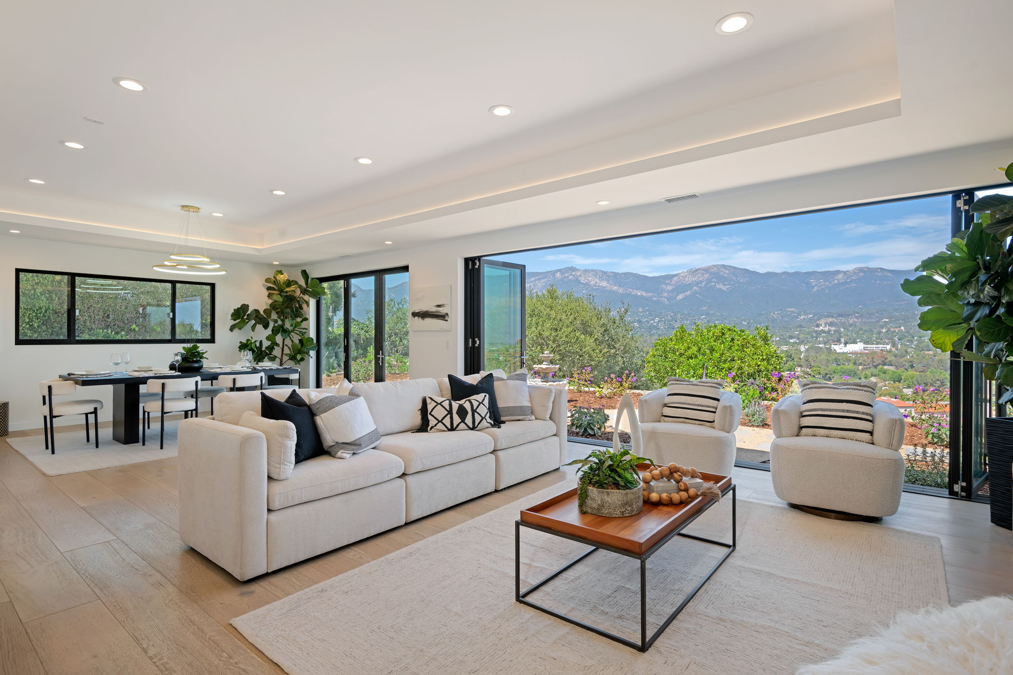 07-Living Room