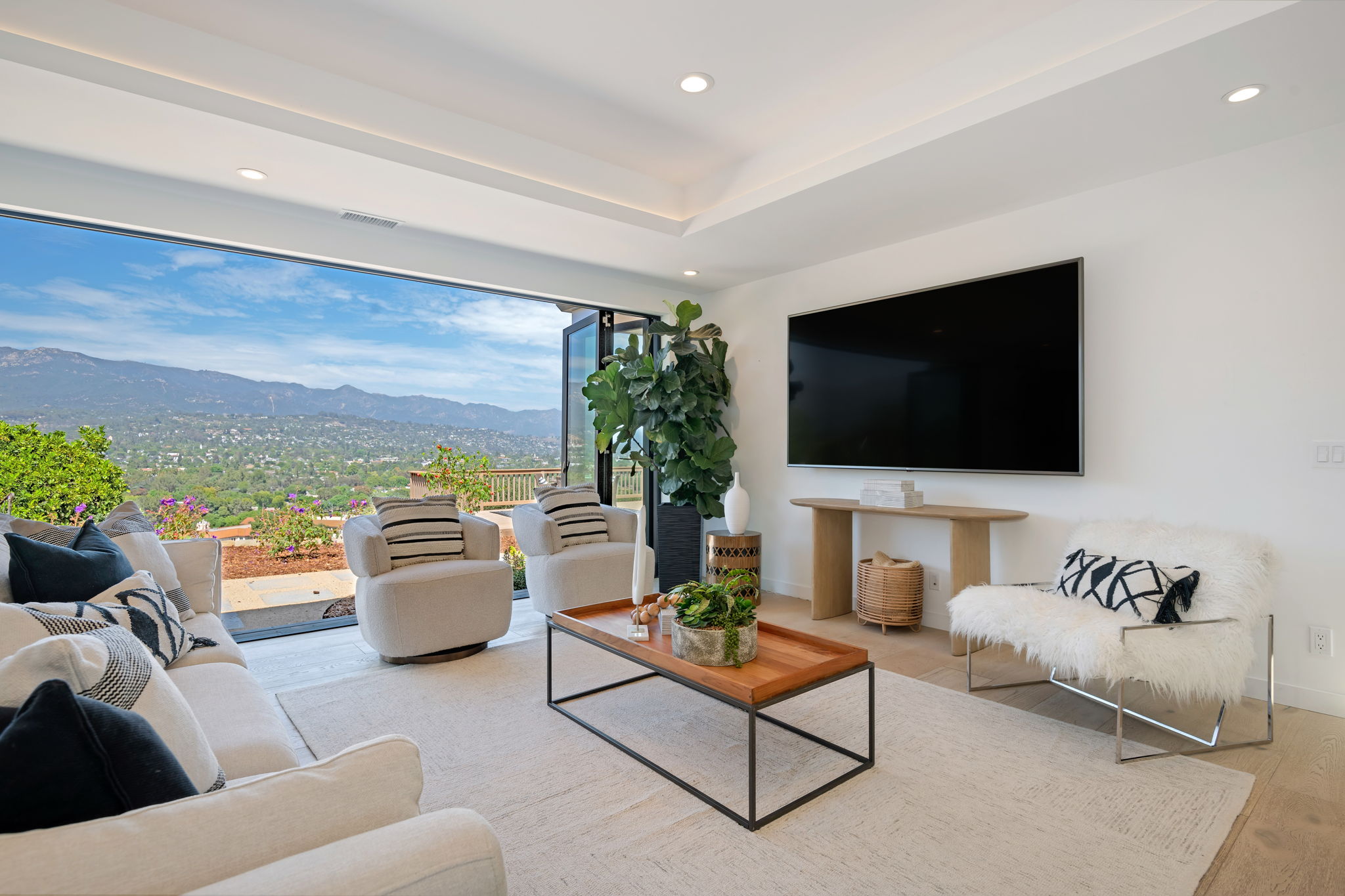 09-Living Room
