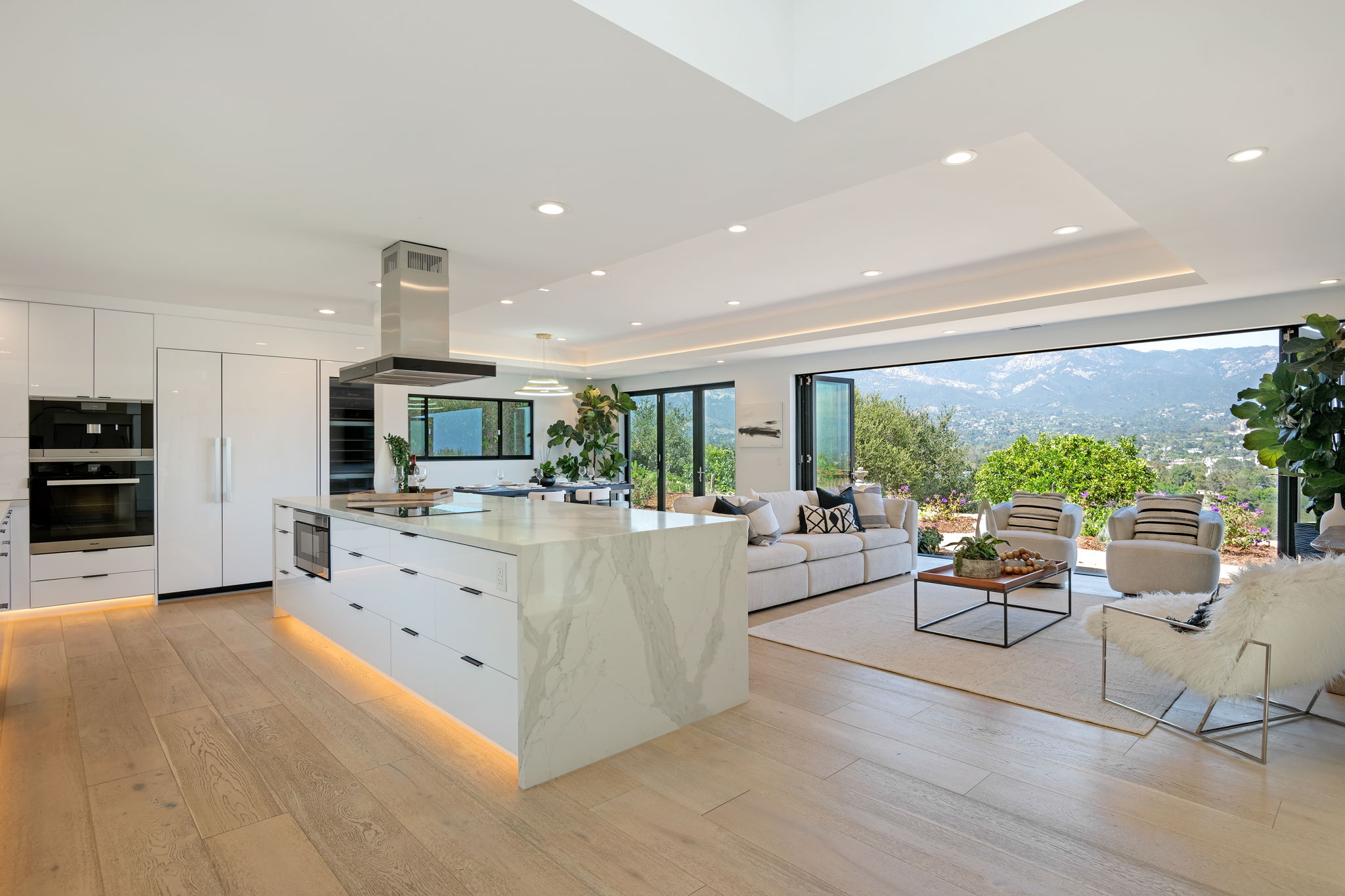 12-Kitchen