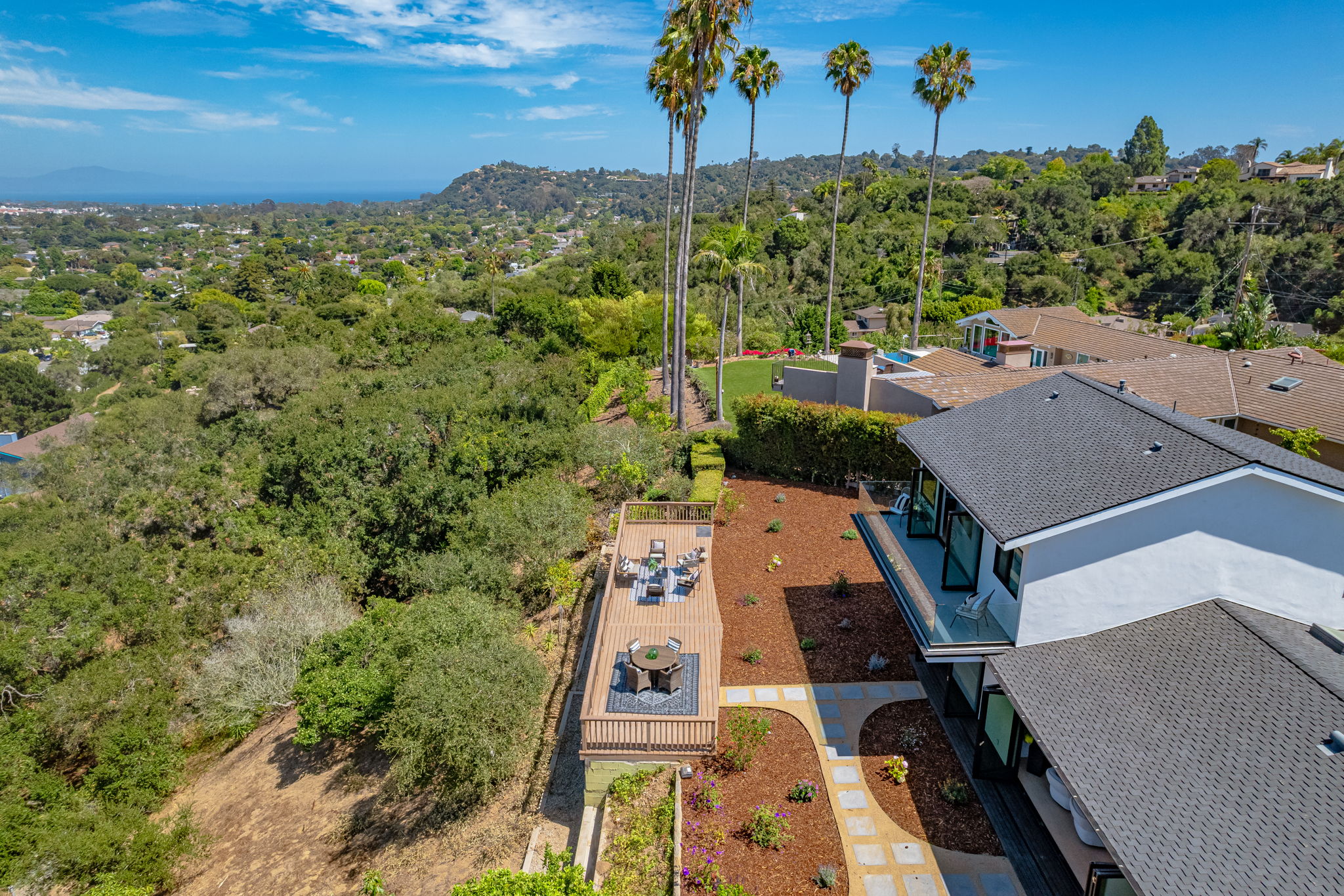 60-1106 Crestline Dr (aerial)