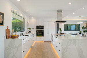 13-Kitchen
