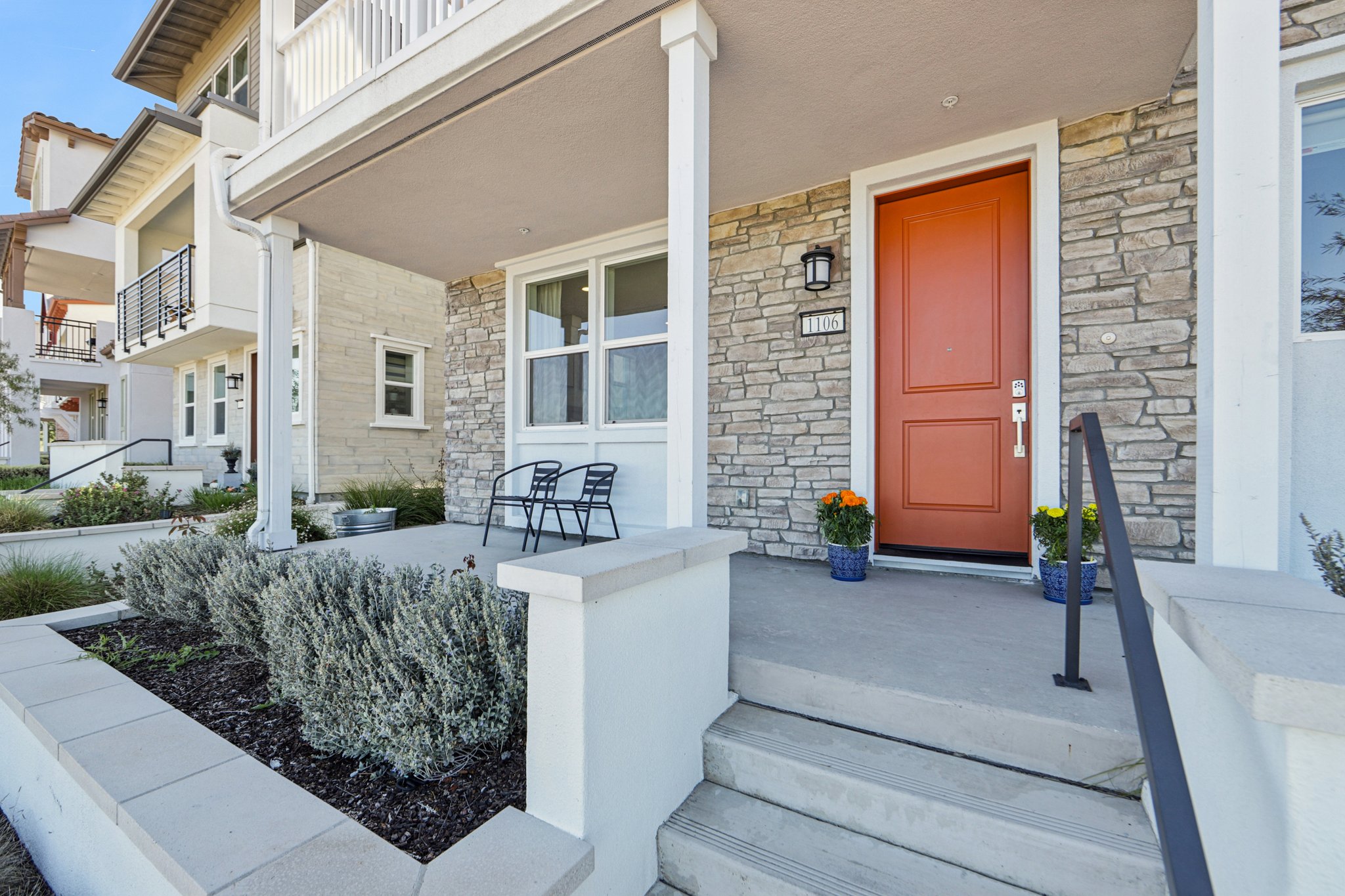 Mateo Miller Cir-S0404-004.jpg