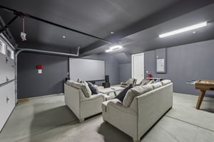 Mateo Miller Cir-S0404-037.jpg