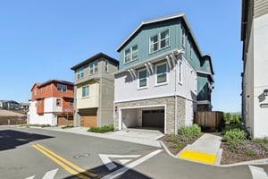 Mateo Miller Cir-S0404-038.jpg