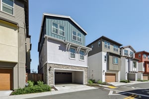 Mateo Miller Cir-S0404-040.jpg