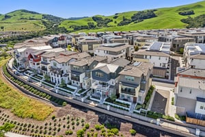 Mateo Miller Cir-S0404-046.jpg