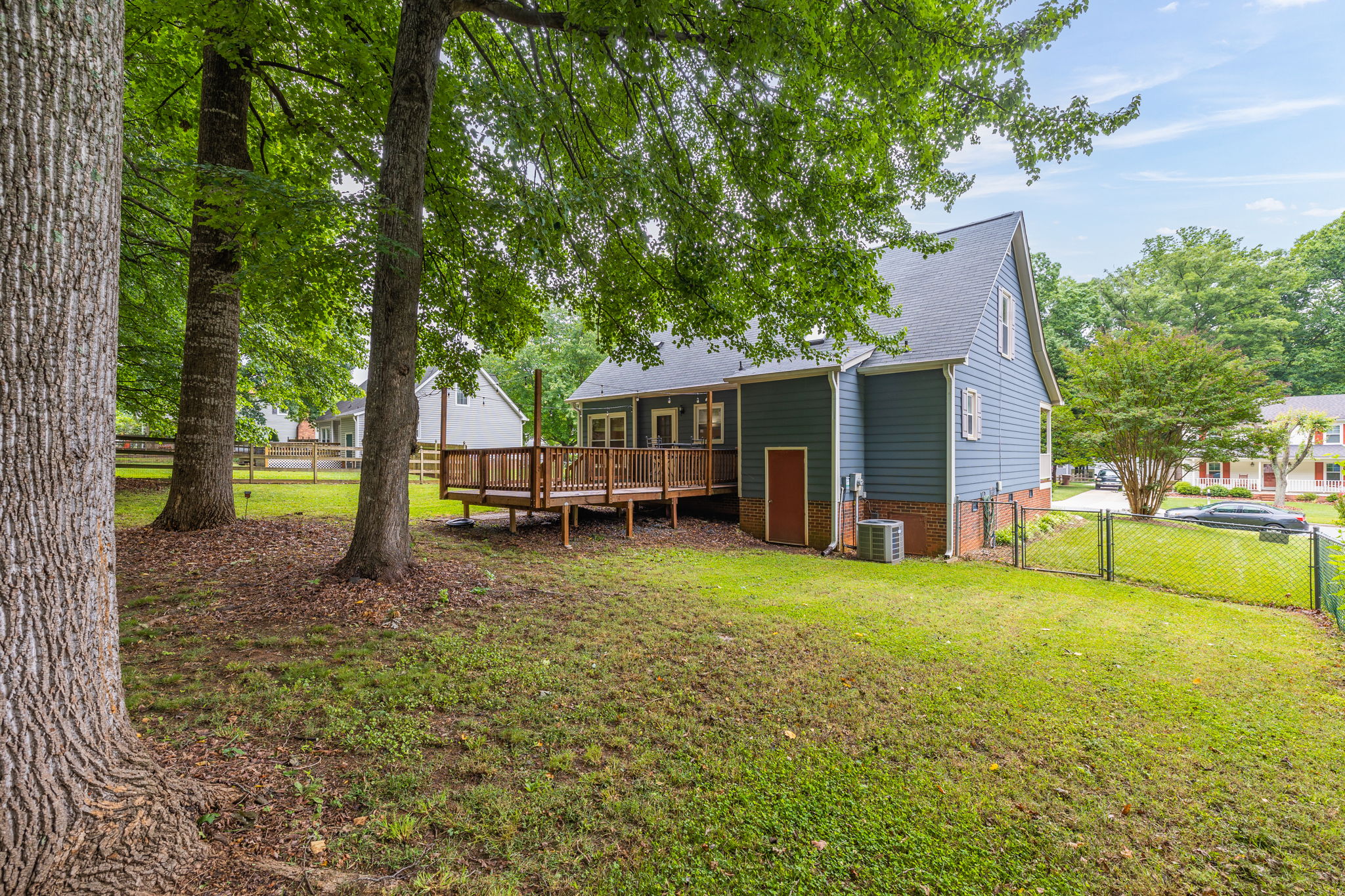 1106 Pepper Hill Rd-29