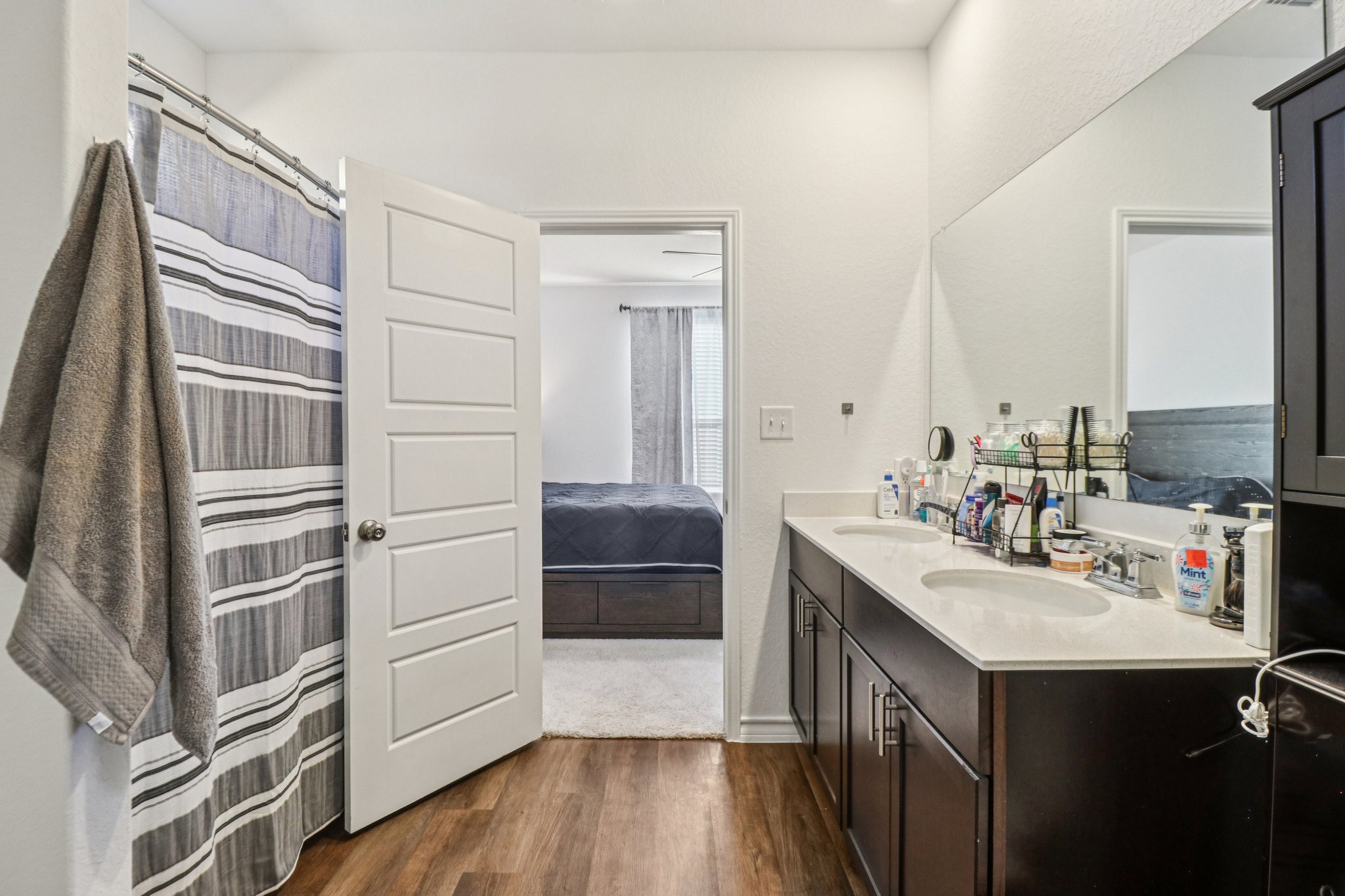 Pigeon Ln-S1211-024.jpg