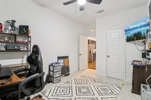 Pigeon Ln-S1211-023.jpg