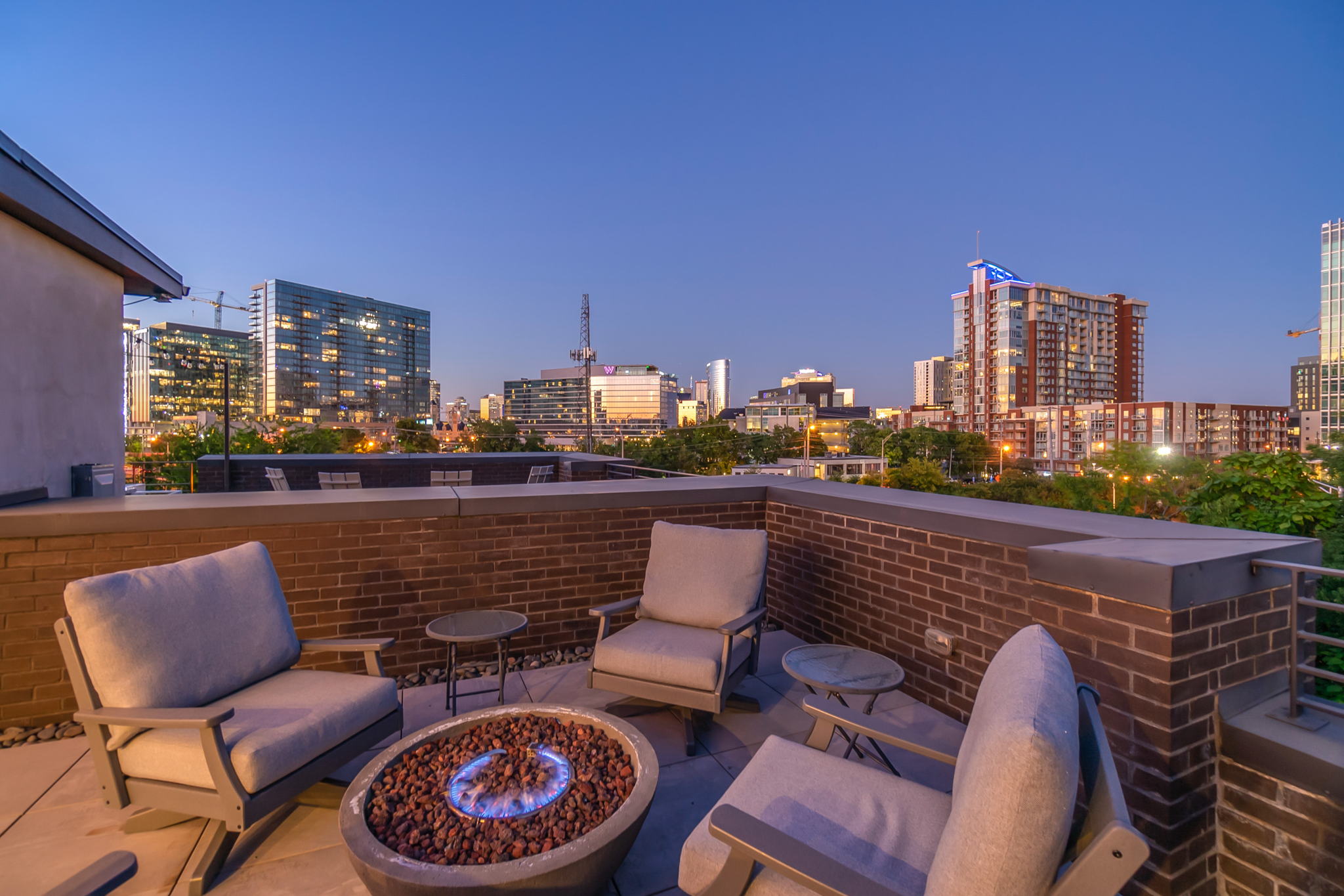 1106 Sigler St, Nashville, TN 37203, USA Photo 4