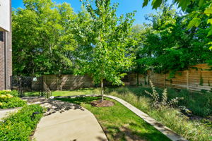 1106 Sigler St, Nashville, TN 37203, USA Photo 8