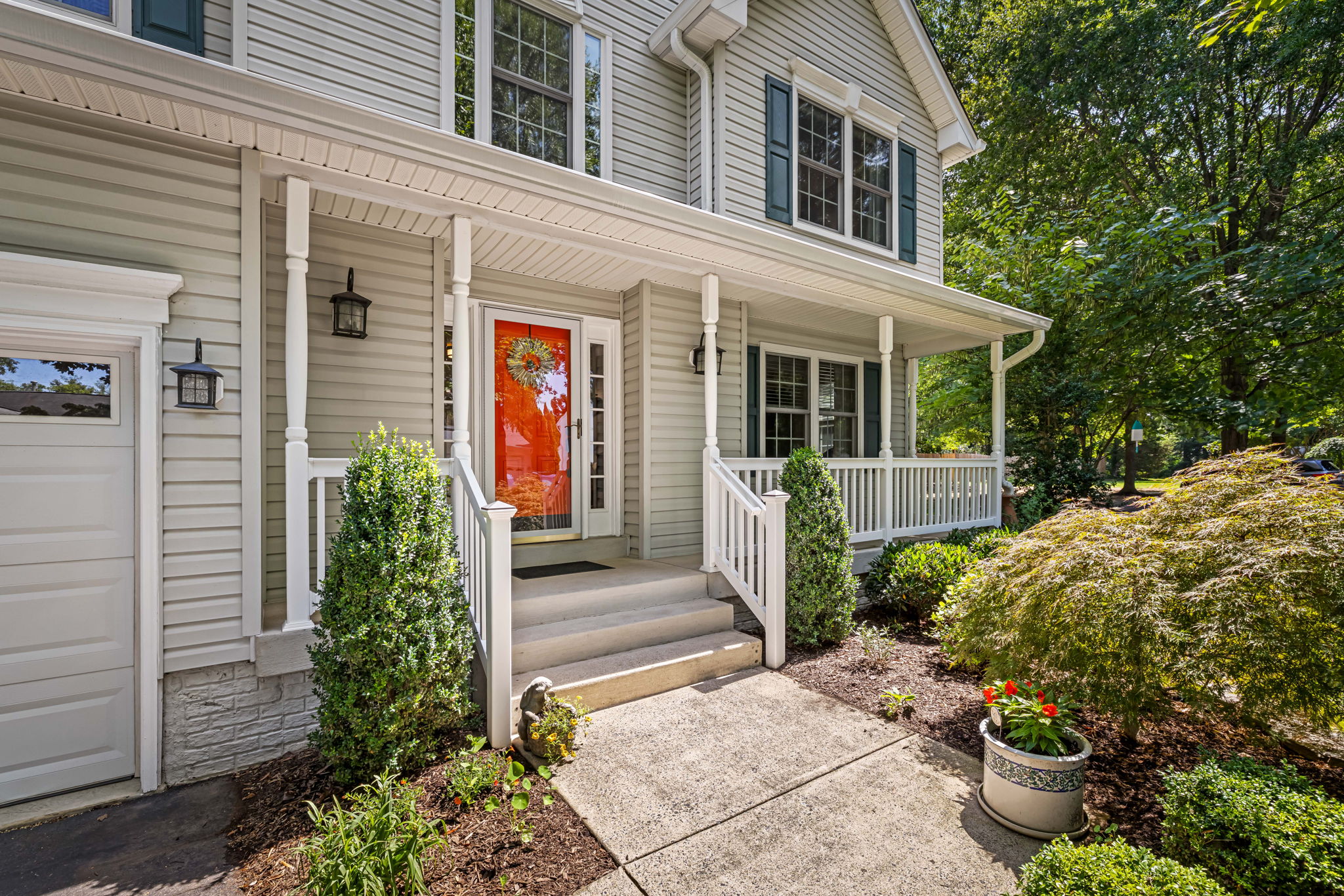 Front Entry - Porch