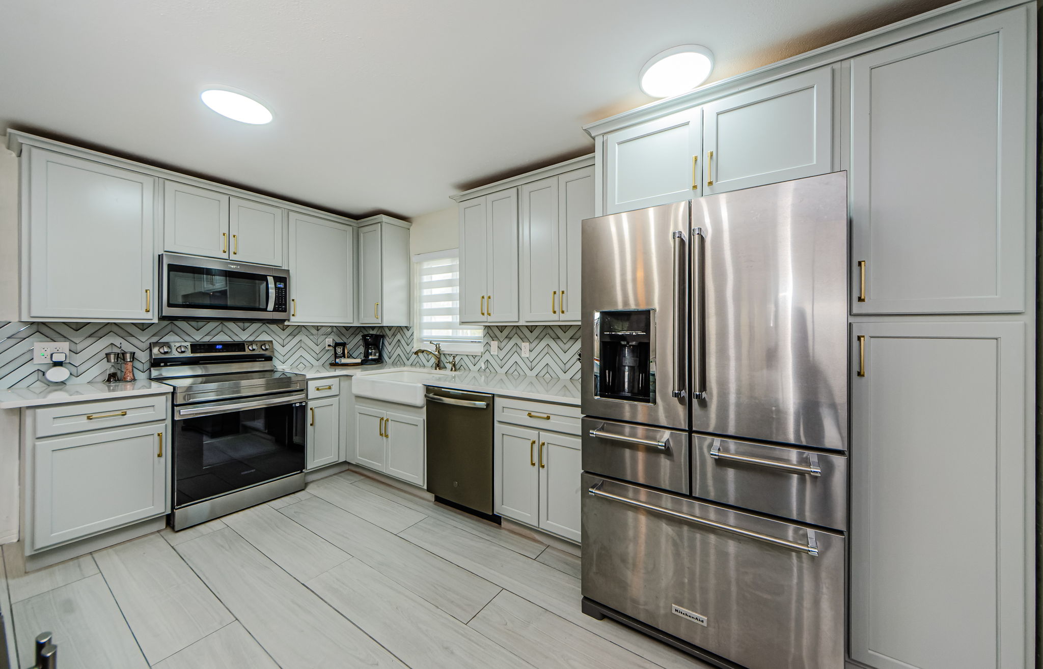 Kitchen 5-2