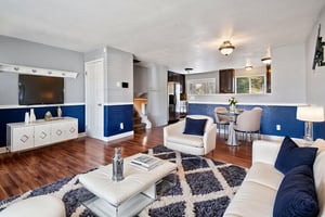 DSC_3799 virtually staged.jpeg