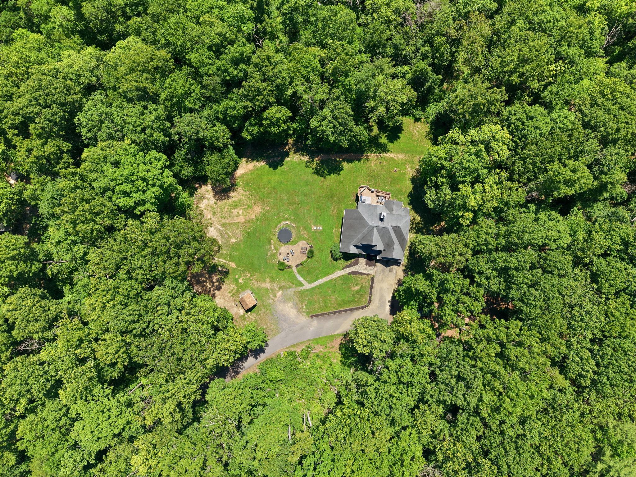 Fully secluded