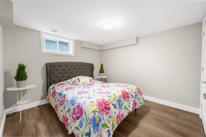  Photo 23