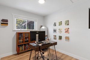 Bedroom/Office