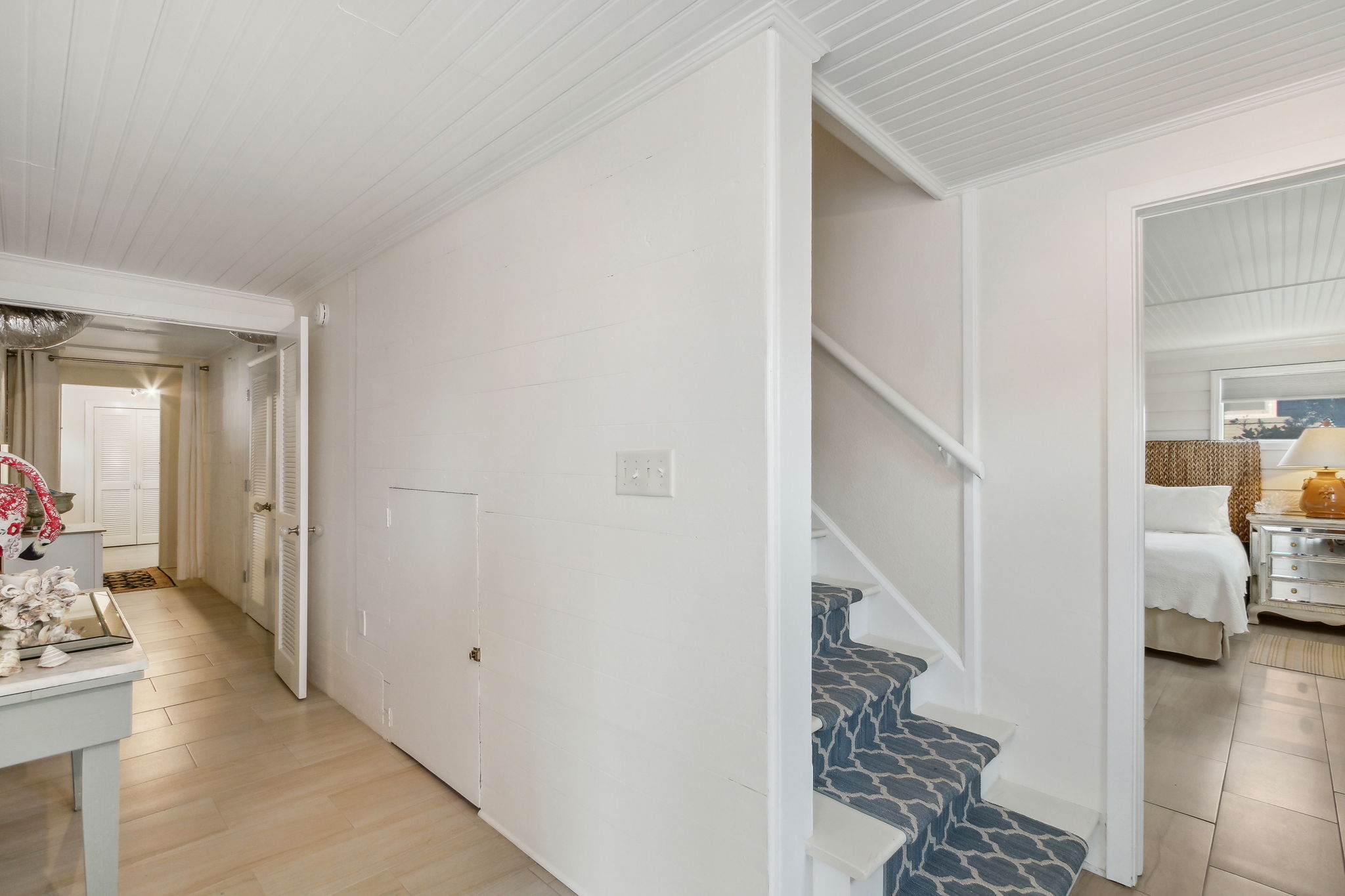 Downstairs Foyer