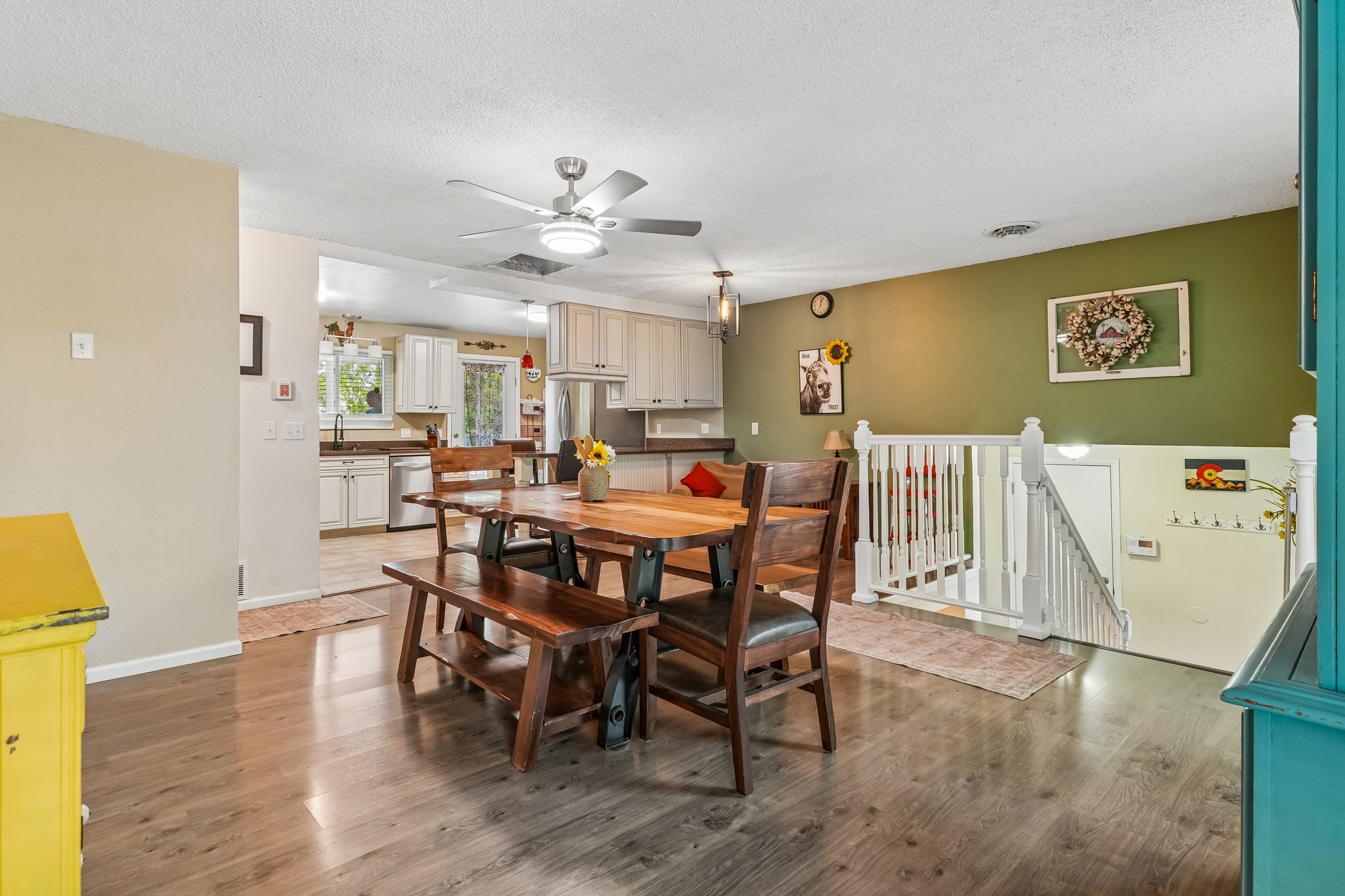 Eudora Cir-S0207-013.jpg
