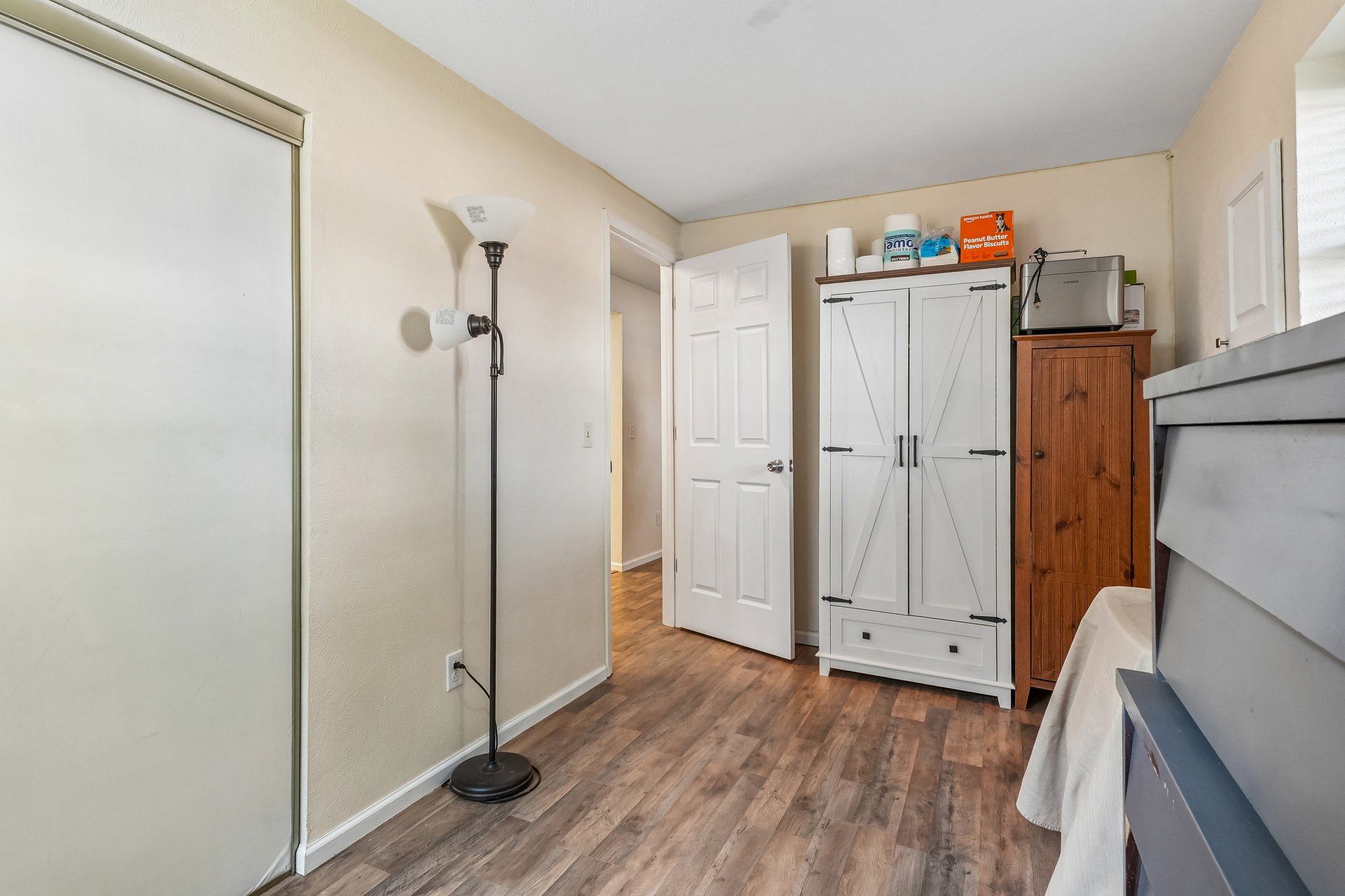 Eudora Cir-S0207-038.jpg