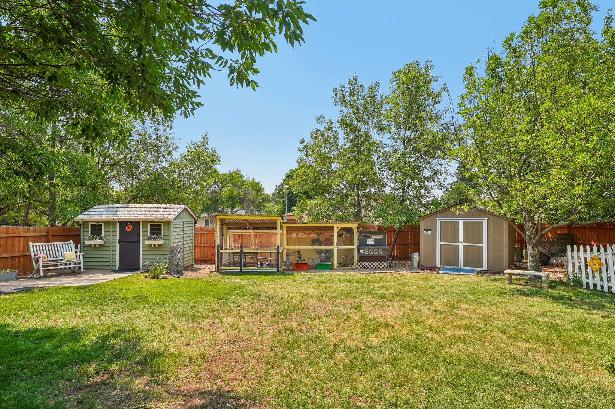 Eudora Cir-S0207-052.jpg